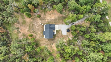 Custom Home in West Plains MO for Sale / 7 BR 4 BA on 4.23 Acres - image 48