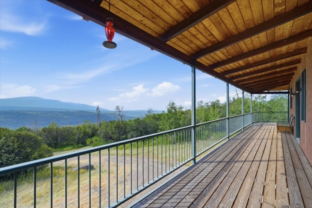 Mountain Ranch - Colorado Buck Point Retreat - image 23