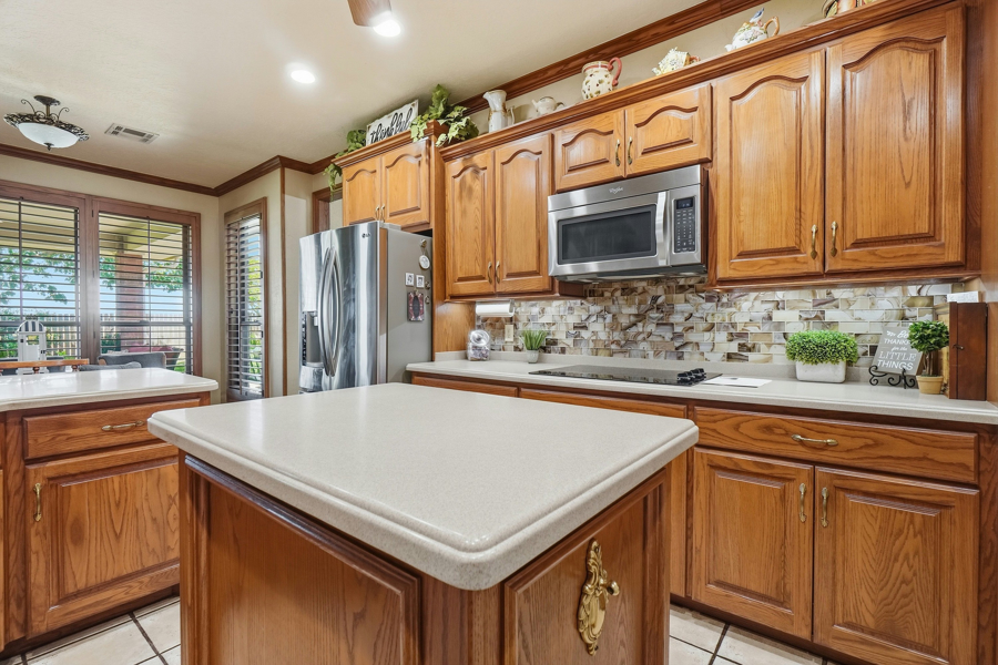 No Caption