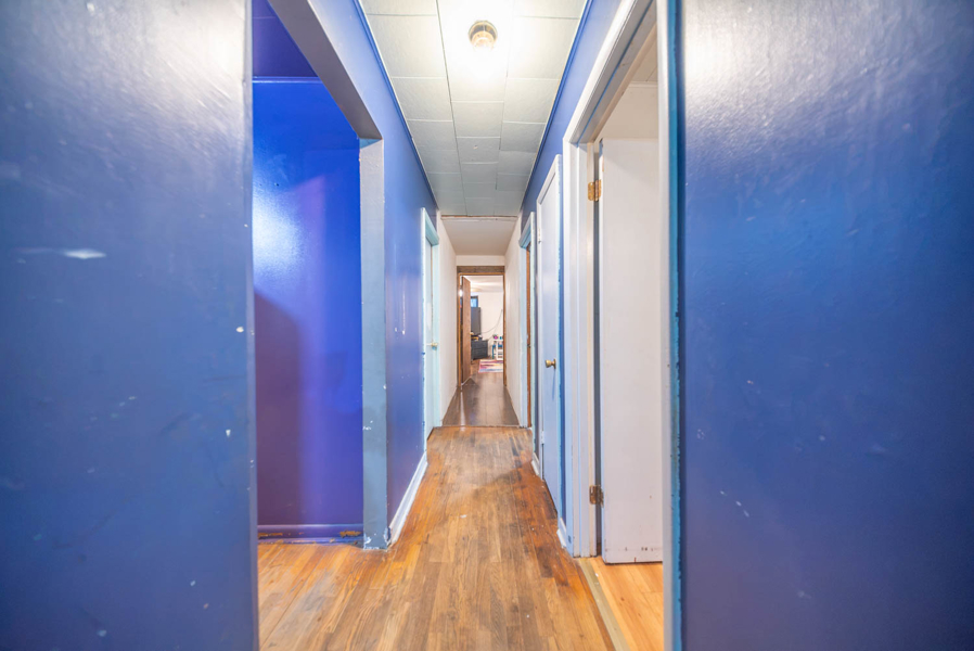 No Caption