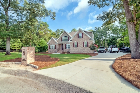 Hartsville SC 5BR Brick Home on 1.9 Acres in MacArthur's Run - image 6