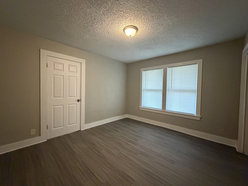 No Caption