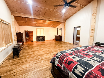 Zortman Montana Home | 1 Acre bordering BLM Land - image 33