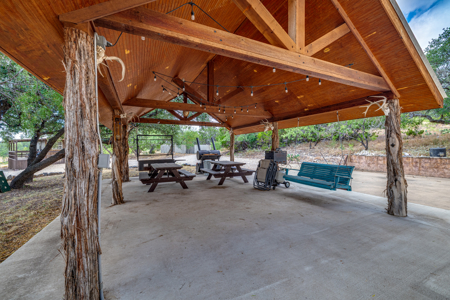 Dunbar Draw Ranch-First-Class Improvements, Exceptional Wildlife - image 17