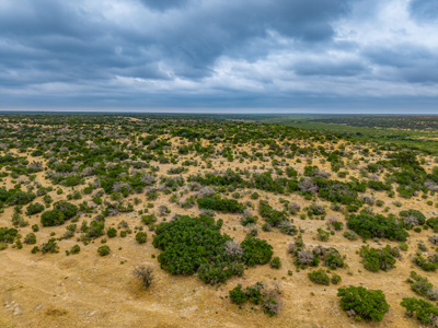 Dunbar Draw Ranch-First-Class Improvements, Exceptional Wildlife - image 34