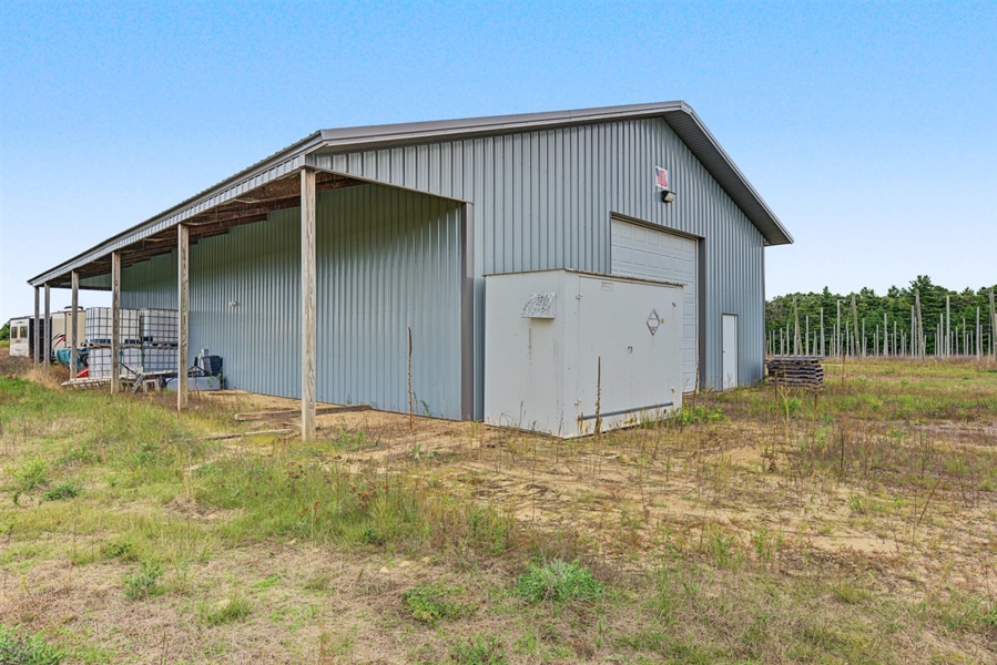 No Caption