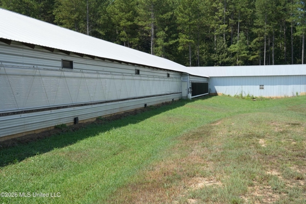 Kosciusko, MS Poultry Breeder Farm For Sale