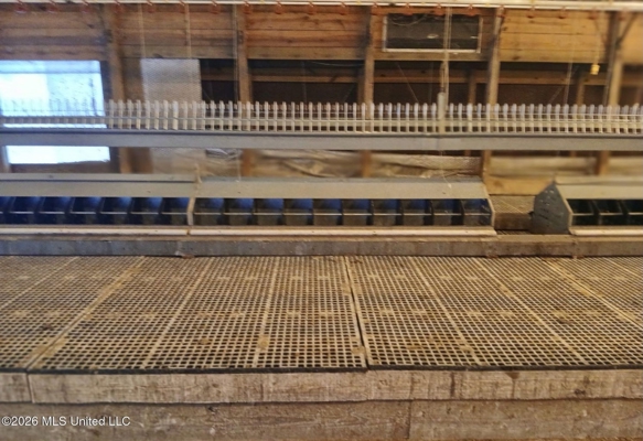 Kosciusko, MS Poultry Breeder Farm For Sale
