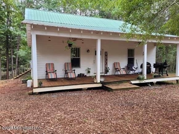 Listing 11