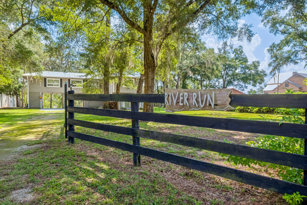 Welcome to River Run located on the Suwannee River!