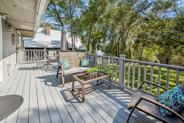 Welcome to River Run located on the Suwannee River!