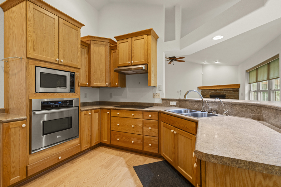 No Caption