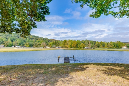 Country Home for Sale in Lewis County, Tennessee - image 8