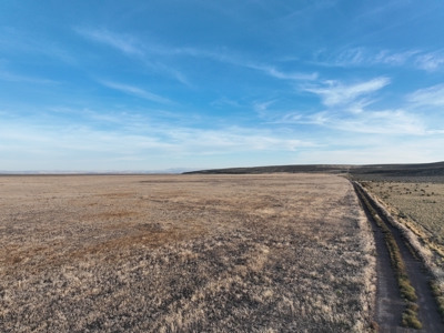 Eastern Oregon Narrows Pivots Located South of Burns - image 1
