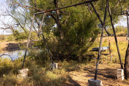 Pecan Pond Ranch, Paved Access, RV-Ready Campsite & Great Hunting - image 19
