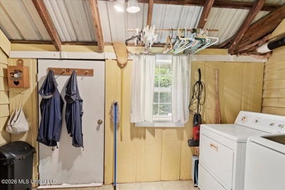 Listing 28