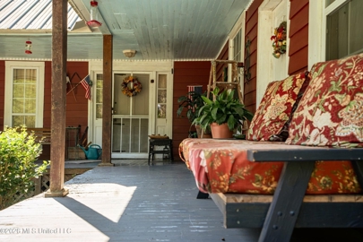 Listing 28