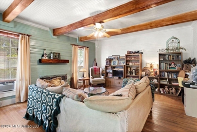 Listing 28