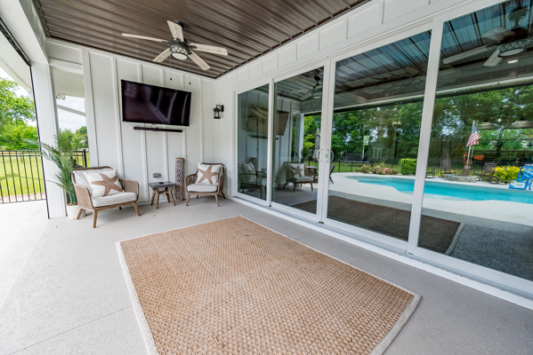 Beautiful Country Home in Trenton, FL with pool