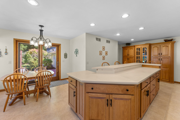 Spacious 4-bedroom, 2-bath in Madison WI