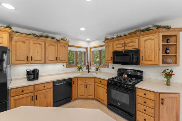 Spacious 4-bedroom, 2-bath in Madison WI