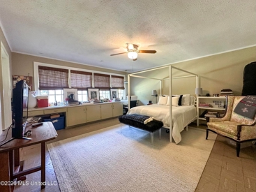 Listing 7