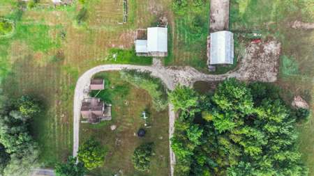 Country Home on 5 Acres For Sale in Waupaca WI - image 4