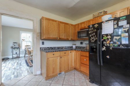 Country Home on 5 Acres For Sale in Waupaca WI - image 12