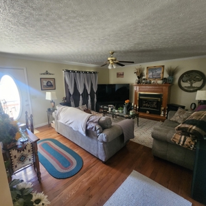 5 bedroom country home w/46 acres for sale near Franklin Ky. - image 5