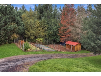 Private 5-Acre Yacolt Home with Shop & Guest Quarters - image 4