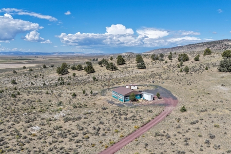 Eastern Oregon Hillside Springs South of Burns - image 38