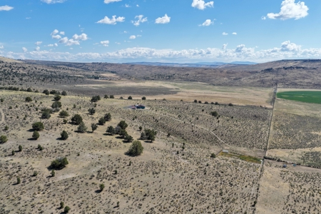 Eastern Oregon Hillside Springs South of Burns - image 25