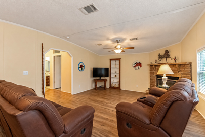 Listing 13