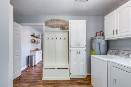 Country Home for Sale in Lewis County, Tennessee - image 34