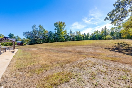 Country Home for Sale in Lewis County, Tennessee - image 43
