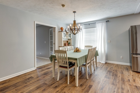 Country Home for Sale in Lewis County, Tennessee - image 13