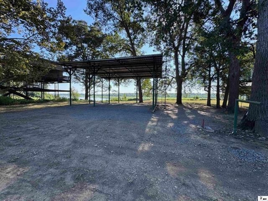 ¼ Acre Waterfront Camper Lot on Old River