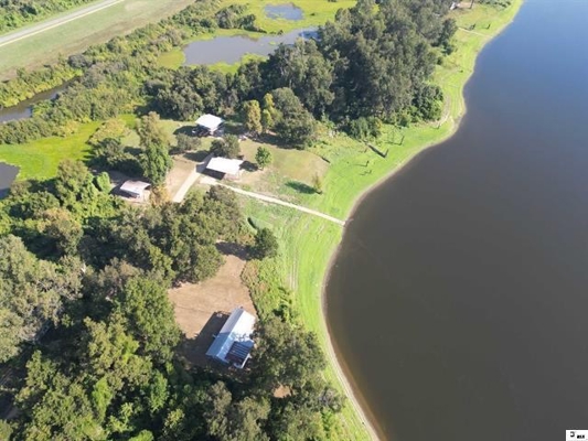 ¼ Acre Waterfront Camper Lot on Old River