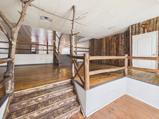 Commercial Building for Sale in Downtown West Jefferson
