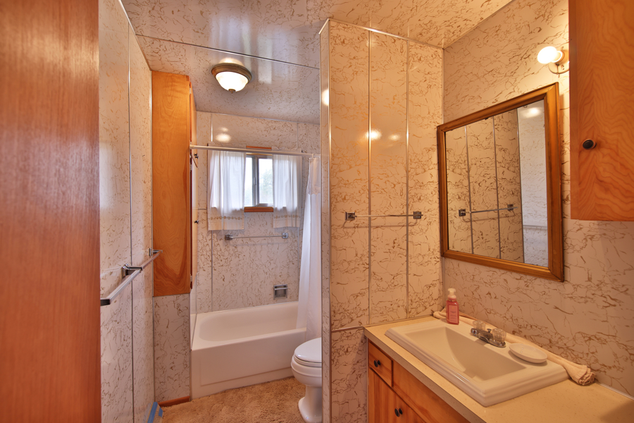 No Caption