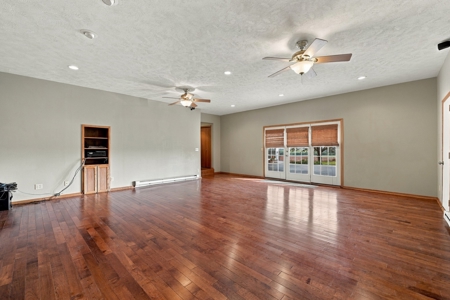 Private Acreage With Ranch-Style Home And Great Country View - image 17
