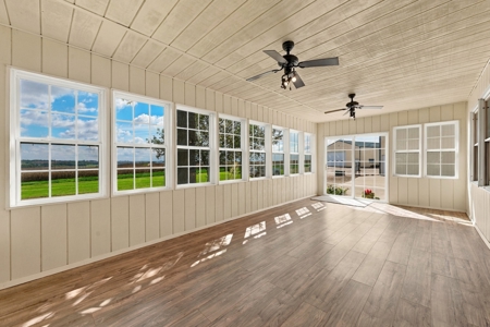 Private Acreage With Ranch-Style Home And Great Country View - image 4