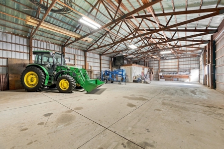 Private Acreage With Ranch-Style Home And Great Country View - image 33