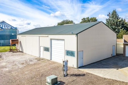 Private Acreage With Ranch-Style Home And Great Country View - image 37
