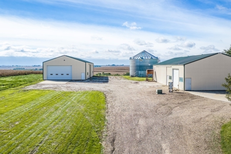 Private Acreage With Ranch-Style Home And Great Country View - image 42
