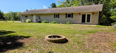 Wonderfully maintained newer home north of Millston - image 16