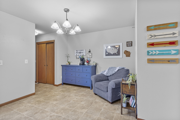 3 Bed 2.5 Bath Sun Prairie Home Close to Everything