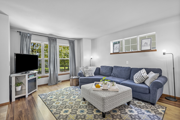 3 Bed 2.5 Bath Sun Prairie Home Close to Everything