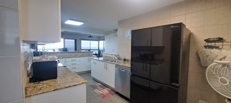 174 m² High-Floor Beachfront Condo at PH Biltmore Boutique | Rent - image 18
