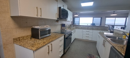 174 m² High-Floor Beachfront Condo at PH Biltmore Boutique | Rent - image 22